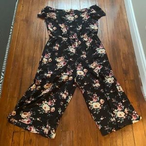 Floral plus size jump suit